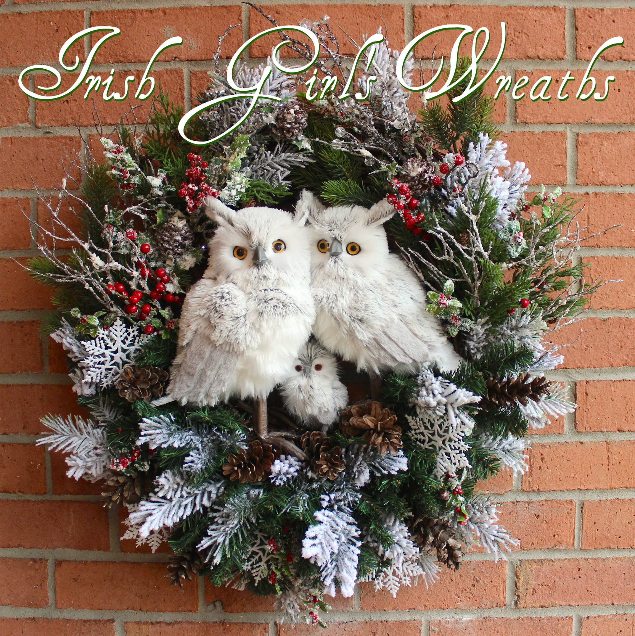 Deluxe Gray Winter Owl Family Wreath, Custom for Joan
