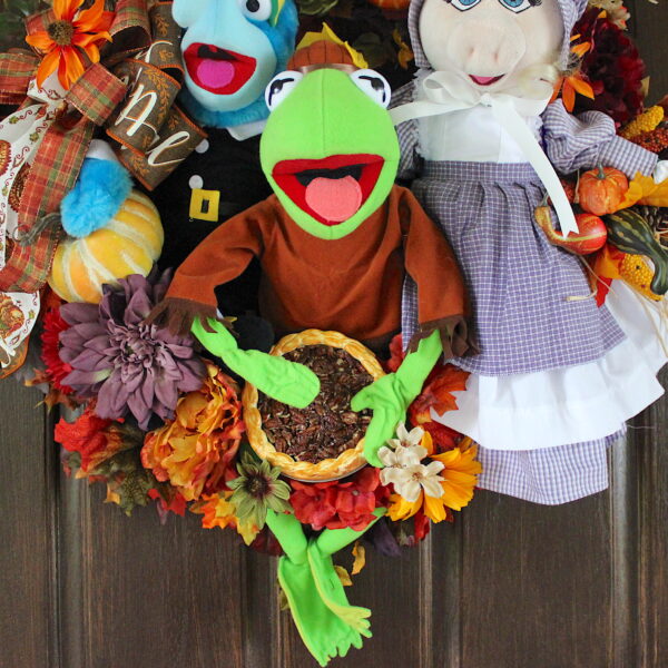 Deluxe Native American Kermit the Frog Gonzo the Great and Miss Piggy Muppet Thanksgiving Wreath, Muppets Wreath 2023 - Image 2