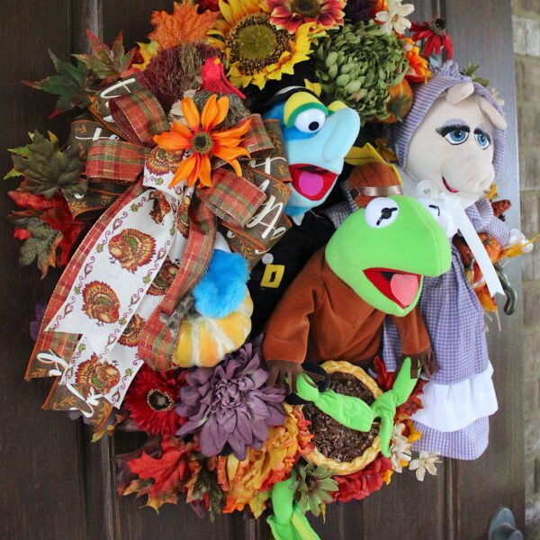 Deluxe Native American Kermit the Frog Gonzo the Great and Miss Piggy Muppet Thanksgiving Wreath, Muppets Wreath 2023 - Image 3