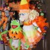 Kermit and Miss Piggy Muppet Halloween Wreath - Image 4