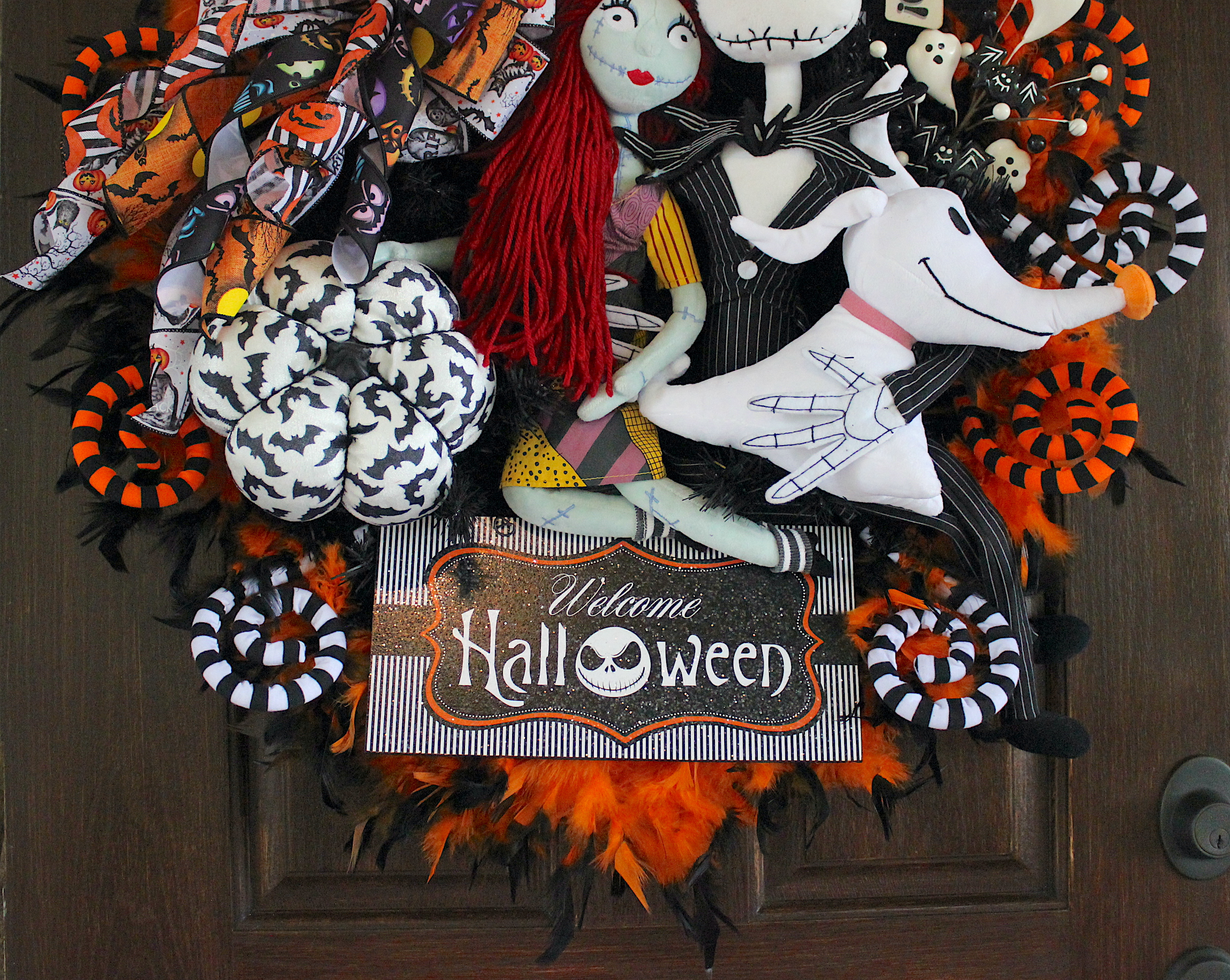 Deluxe Nightmare Before Christmas Welcome Halloween Wreath, Large Pumpkin King Wreath, Sally & Jack Skellington, Zero 2026 - Image 3