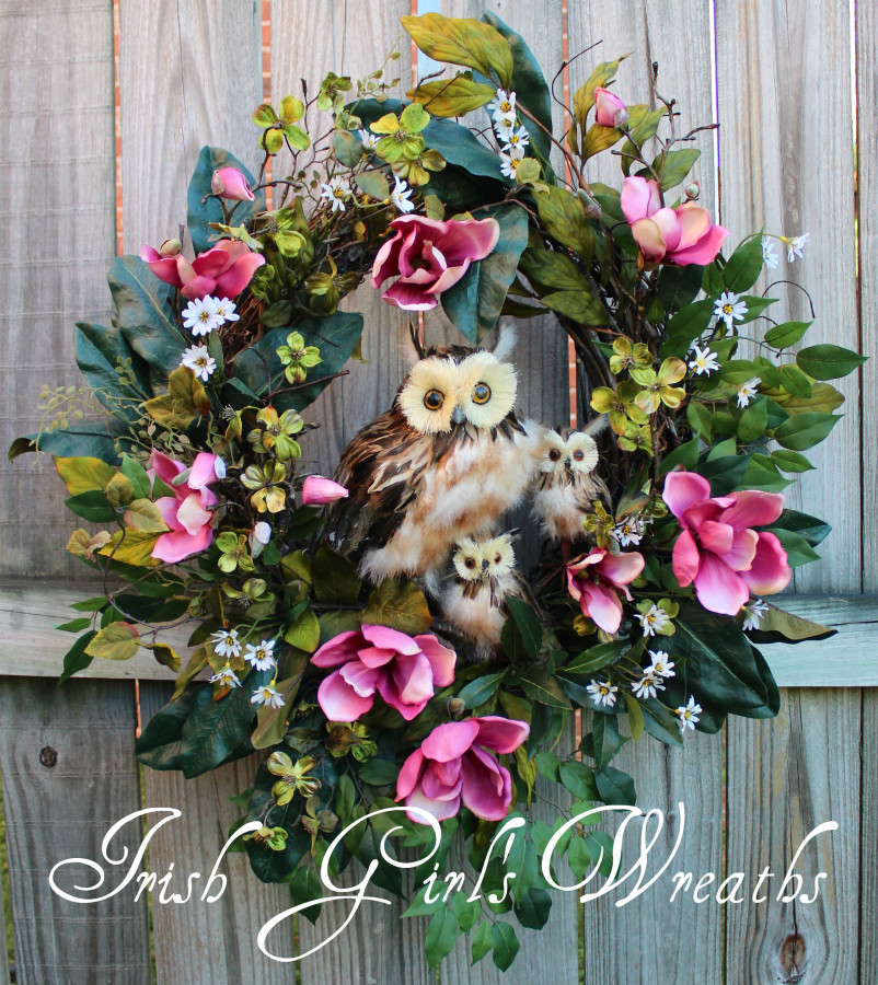 Carol's Spring Magnolia Owl Family Wreath