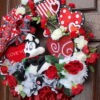 Pepe Le Pew I Love You Valentines Day Red Rose Wreath - Image 2