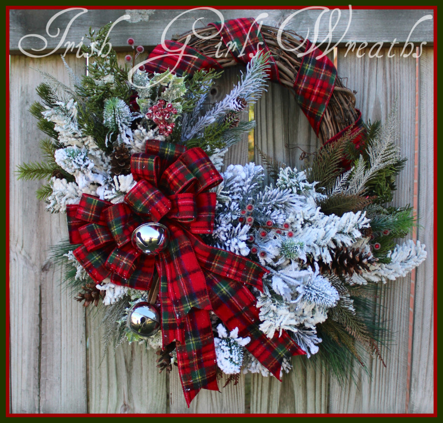 Scottish Celtic Christmas Wreath, Rustic Winter Cabin Wreath, Flannel Tartan Woodland Wreath