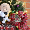 Charlie Brown and Snoopy Cozy Christmas Wreath, Peanuts Christmas Wreath, Pre-lit LED warm white snowflake lights - Image 5